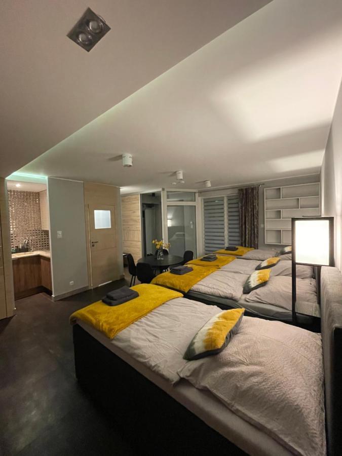 Studio One Ogrodek I Parking Gorzow Wielkopolski Luaran gambar